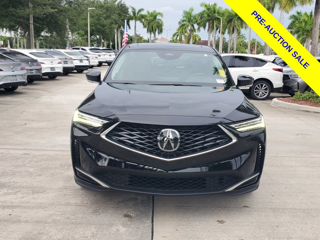 Used 2025 Acura MDX w/ Technology Package FWD image 2