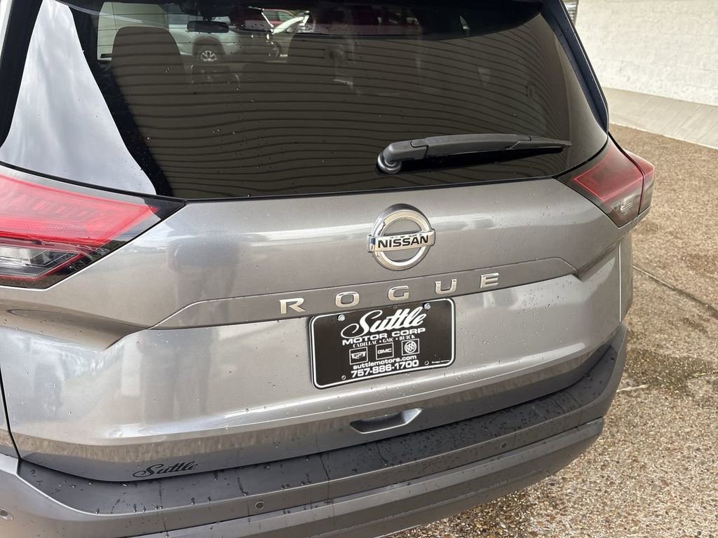 Used 2021 Nissan Rogue S FWD image 31