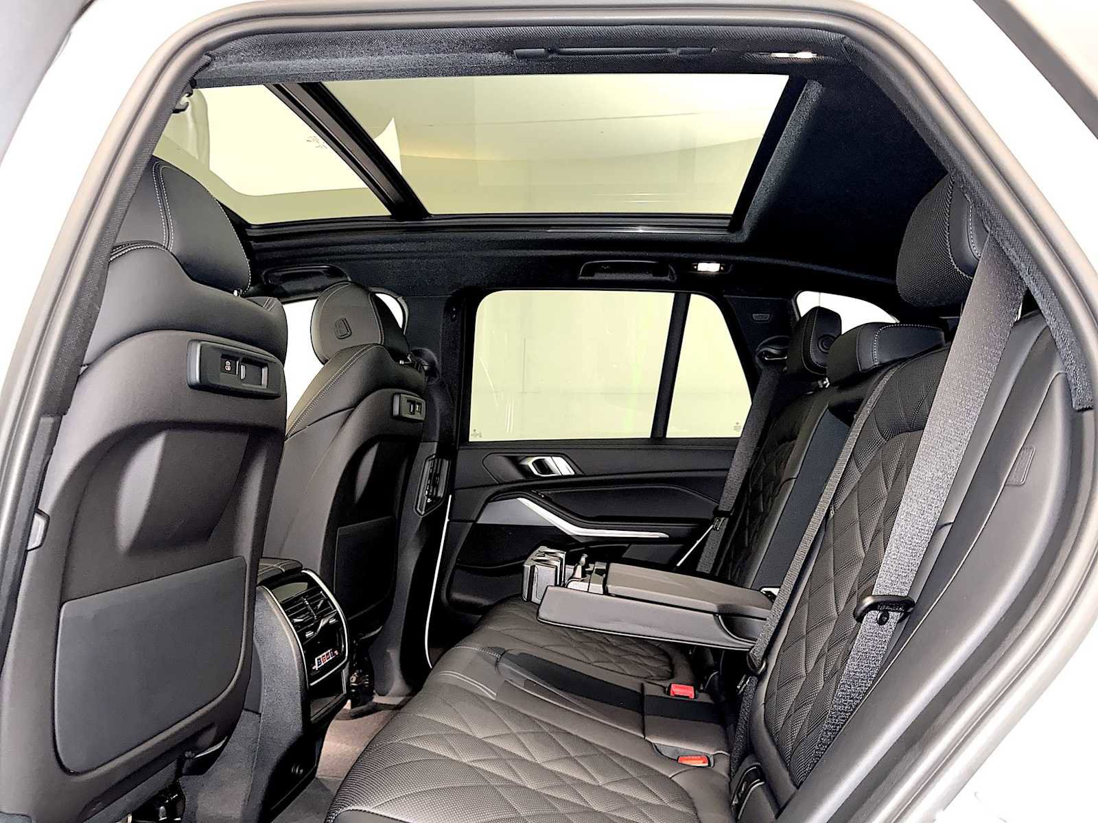 Certified 2023 BMW X5 xDrive40i w/ Premium Package image 21