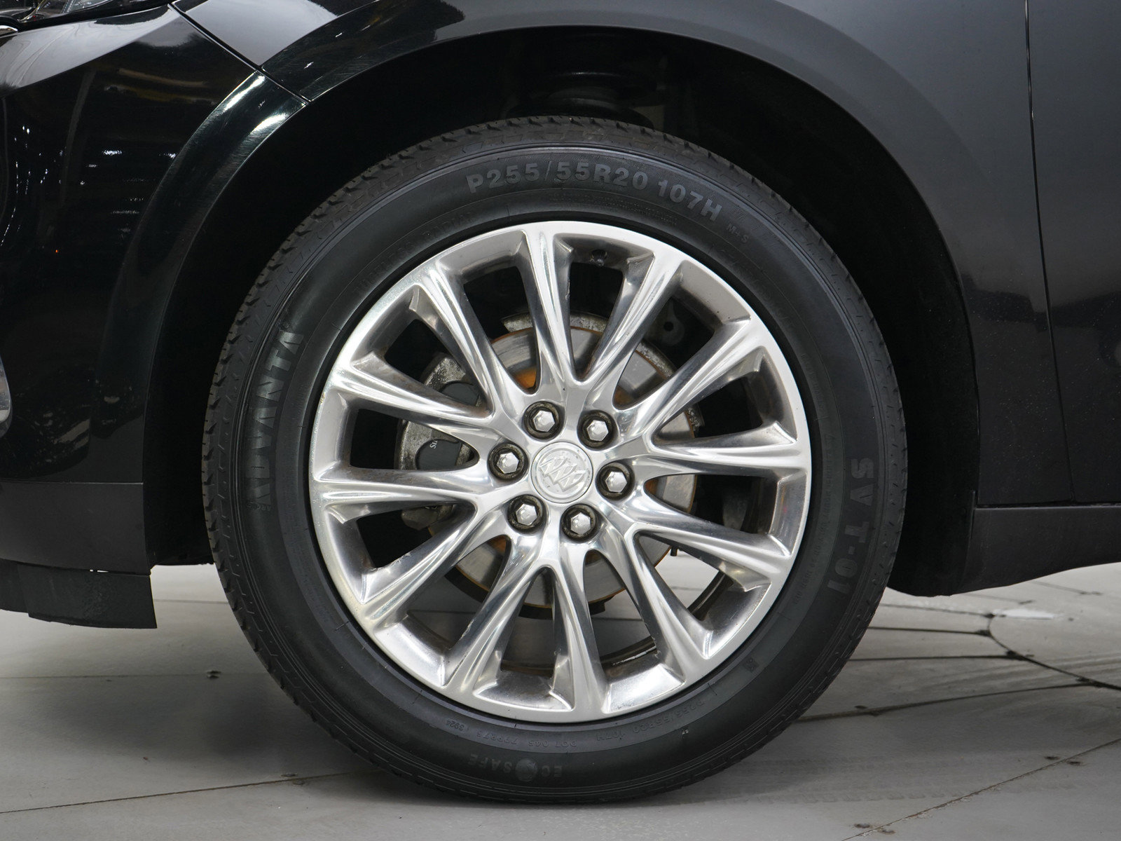 Used 2020 Buick Enclave Essence w/ Sound and Sites Package AWD/4WD image 30