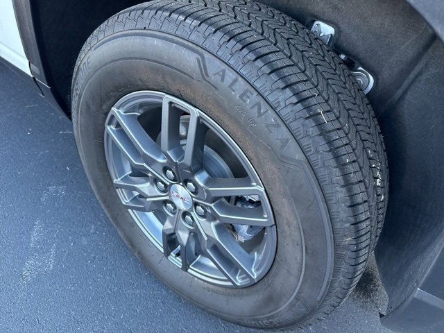 Used 2025 GMC Acadia Elevation image 34