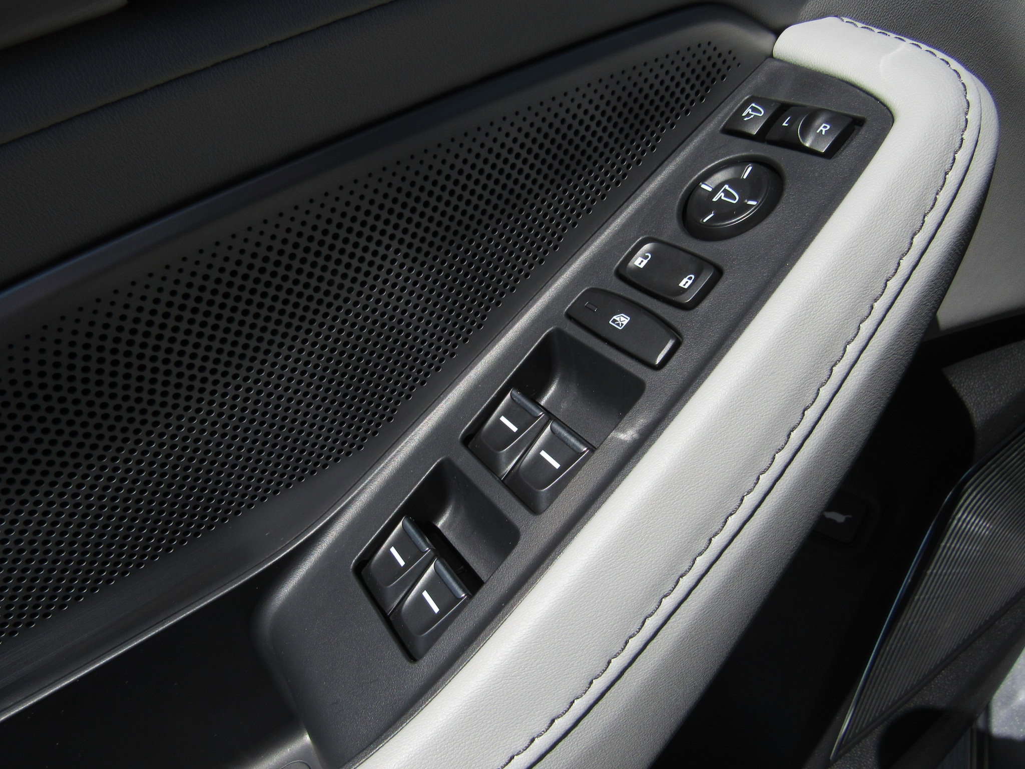 New 2026 Acura MDX SH-AWD w/ Technology Package image 25