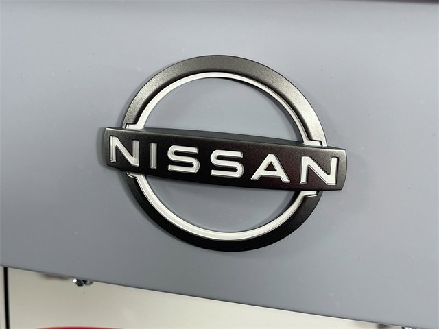 New 2025 Nissan Versa SR w/ Trunk Package image 19