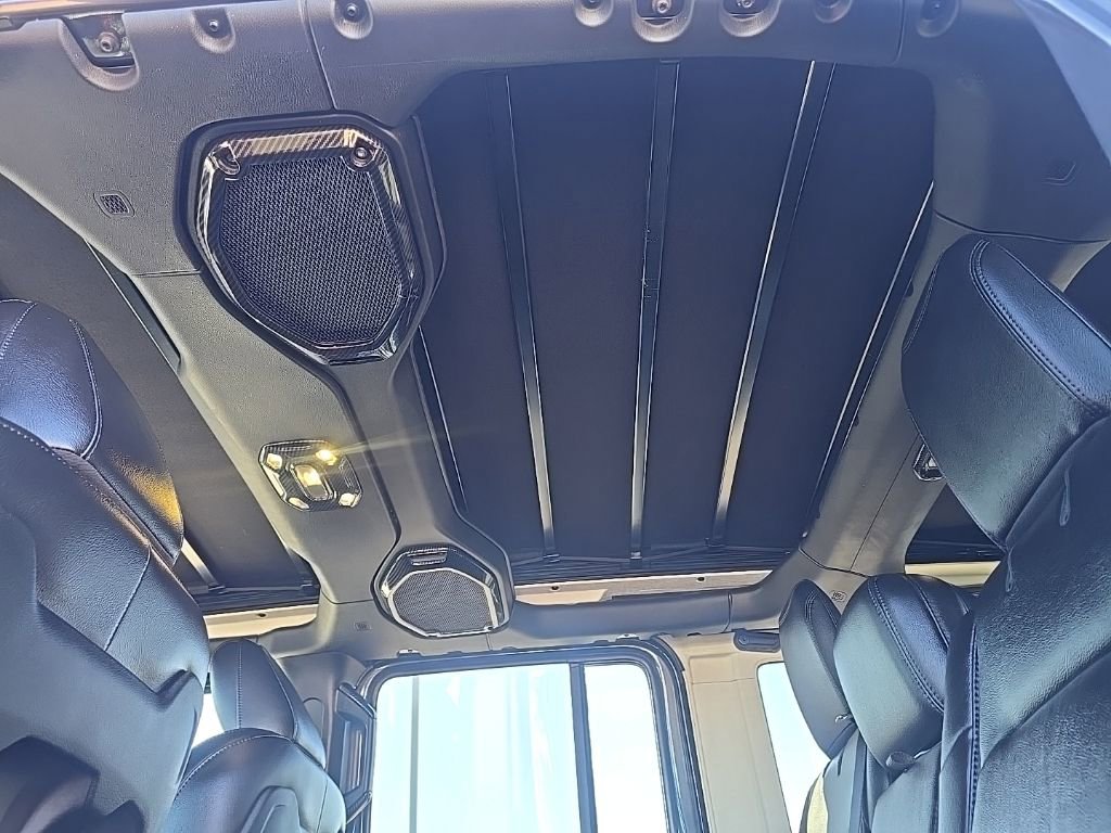 Certified 2021 Jeep Wrangler Unlimited Rubicon w/ Xtreme Recon 35" Tire Package image 25