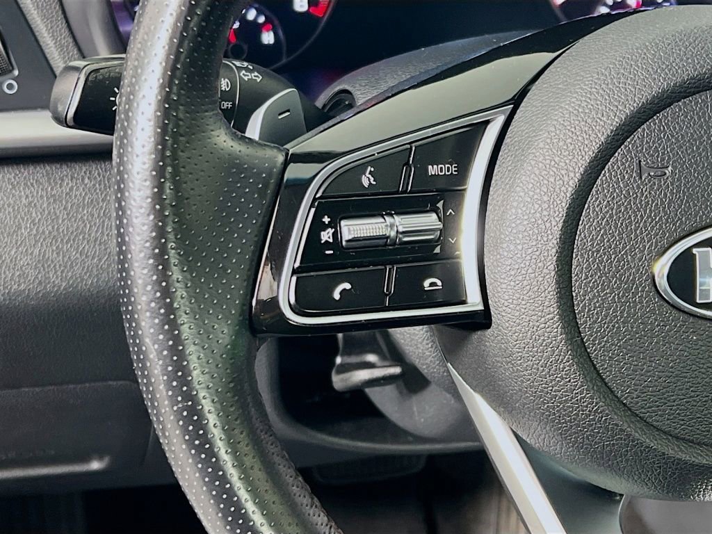 Used 2020 Kia Optima SX image 10