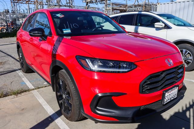 Used 2025 Honda HR-V Sport image 2