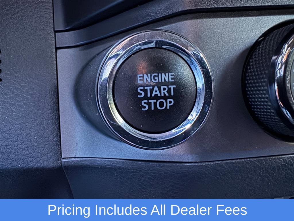 Used 2020 Toyota Tacoma TRD Sport w/ Technology Package AWD/4WD image 14