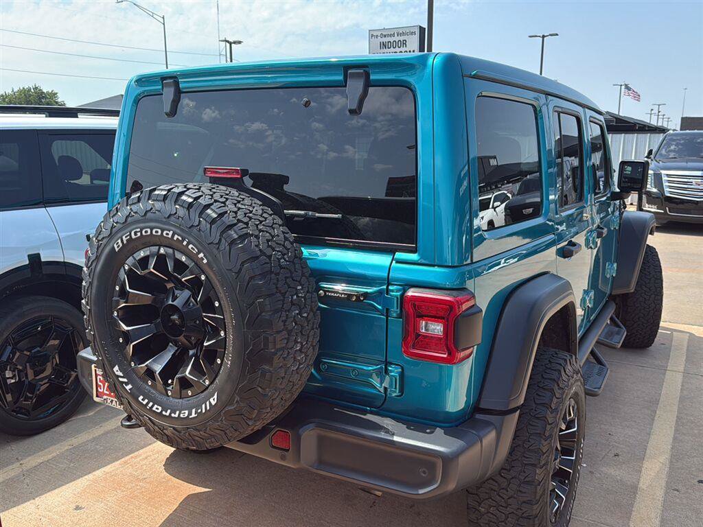 Used 2020 Jeep Wrangler Unlimited Sport AWD/4WD image 9