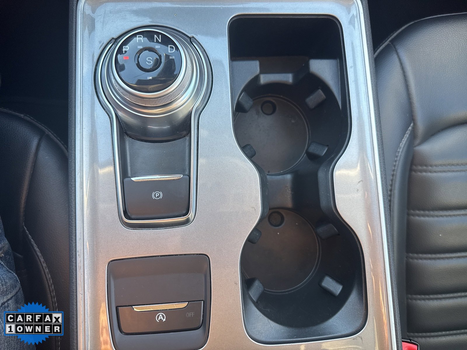 Used 2024 Ford Edge SEL image 20