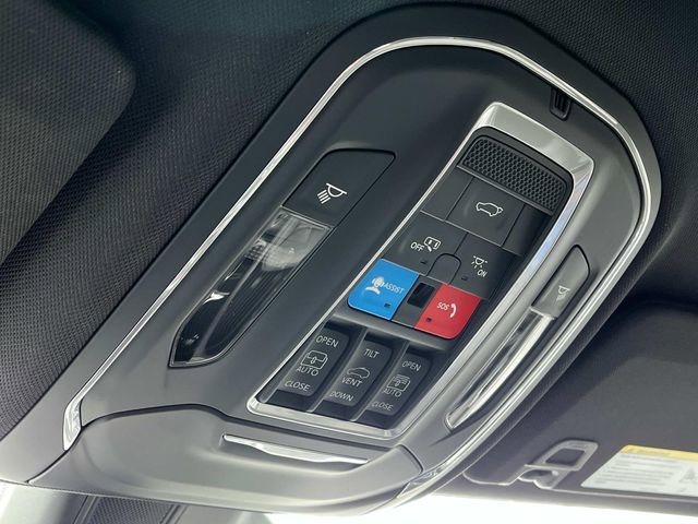 New 2025 Jeep Grand Cherokee Limited image 29