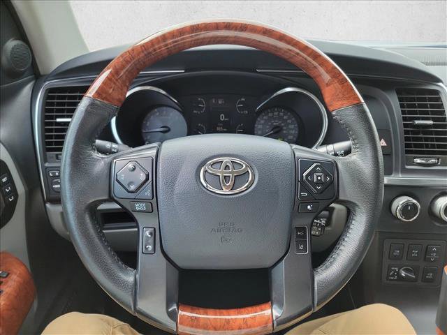 Used 2020 Toyota Sequoia Platinum AWD/4WD image 22