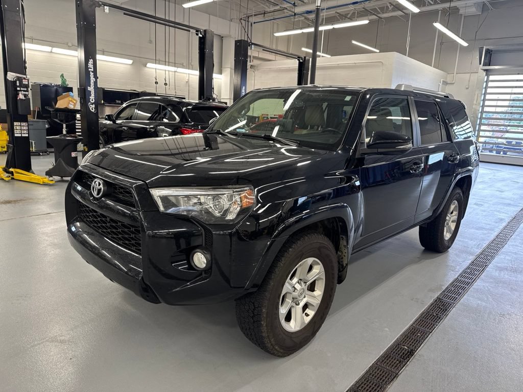 Used 2017 Toyota 4Runner SR5 Premium AWD/4WD image 9