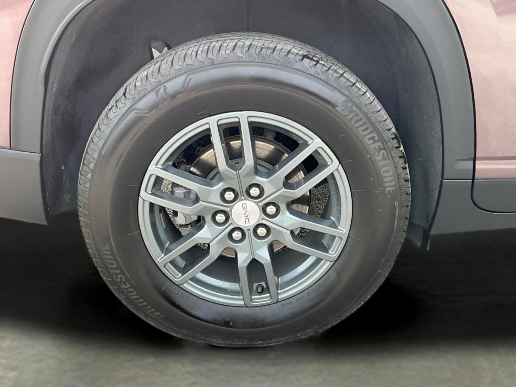 Used 2025 GMC Acadia Elevation FWD image 19