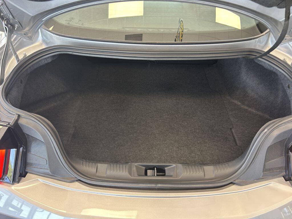 Used 2025 Ford Mustang GT Premium RWD image 18