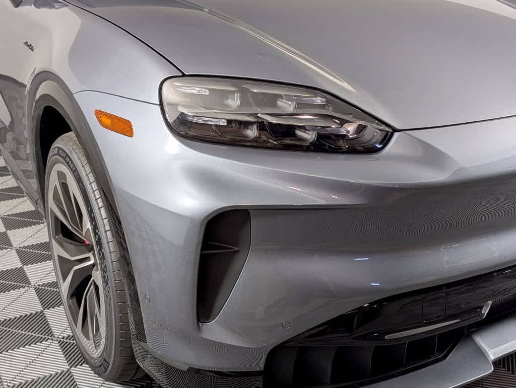 New 2026 Porsche Cayenne S AWD/4WD image 15