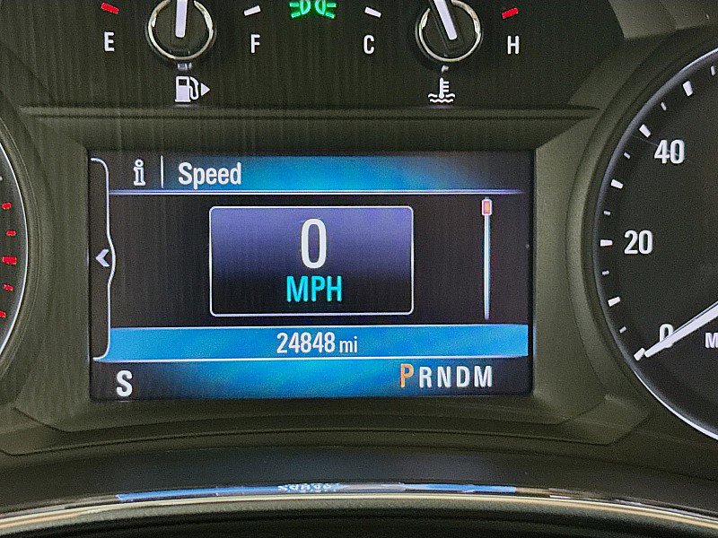 Used 2020 Buick Encore Essence w/ Experience Buick Package AWD/4WD image 13