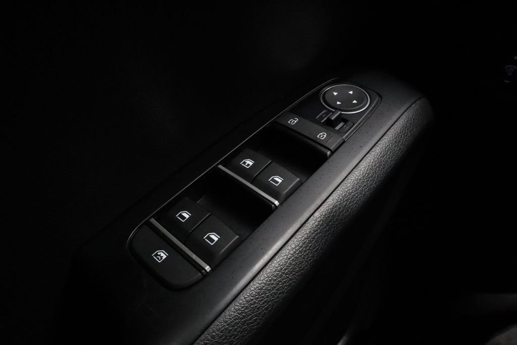 Used 2023 Kia Soul EX image 24