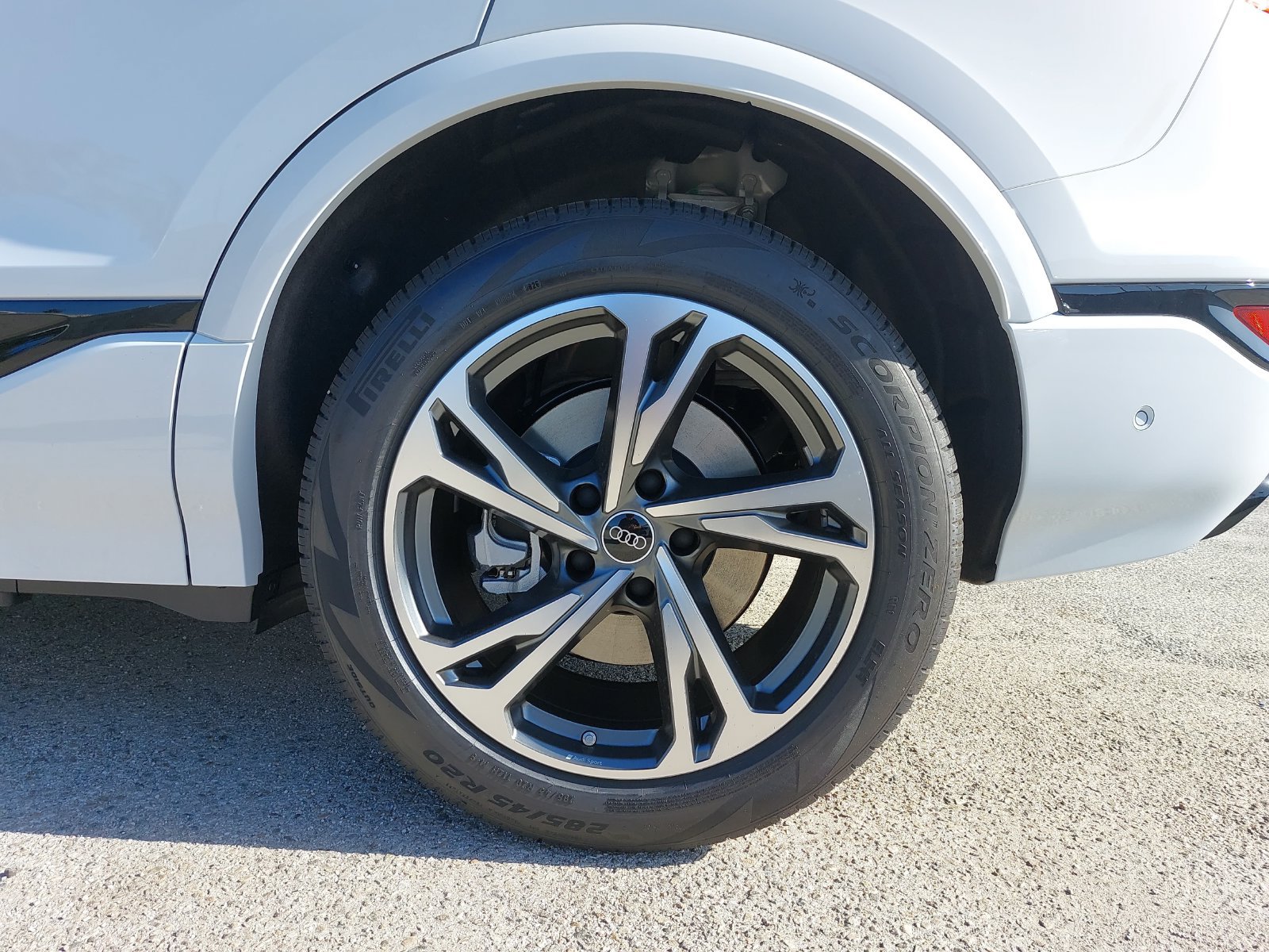 New 2027 Audi Q6 e-tron Premium Plus AWD/4WD image 37