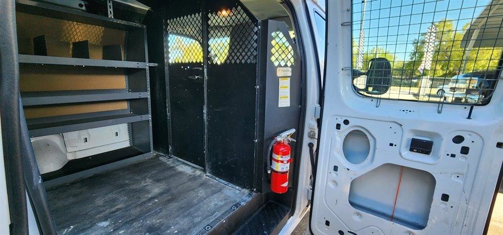 Used 2013 Ford E-150 and Econoline 150 RWD image 22