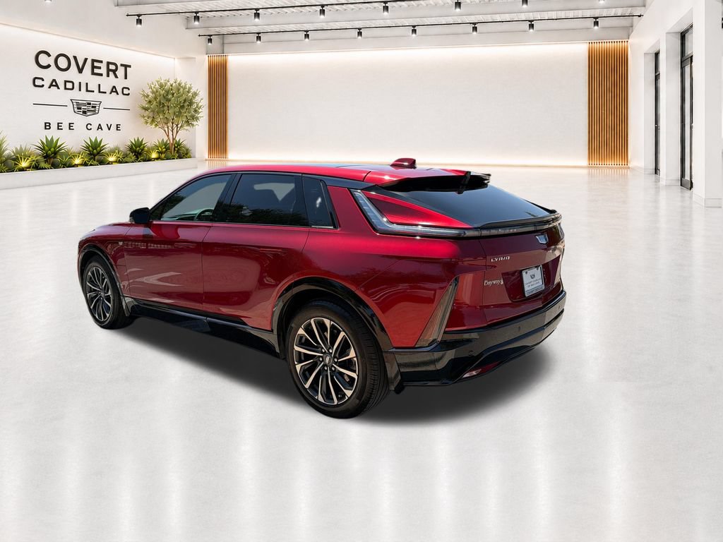 Used 2024 Cadillac Lyriq Sport w/ LPO, Floor Liner Package AWD/4WD image 8