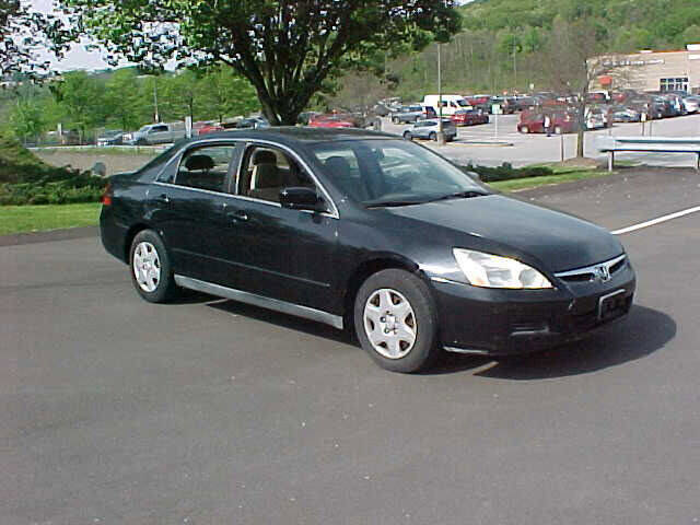 Used 2007 Honda Accord LX image 2
