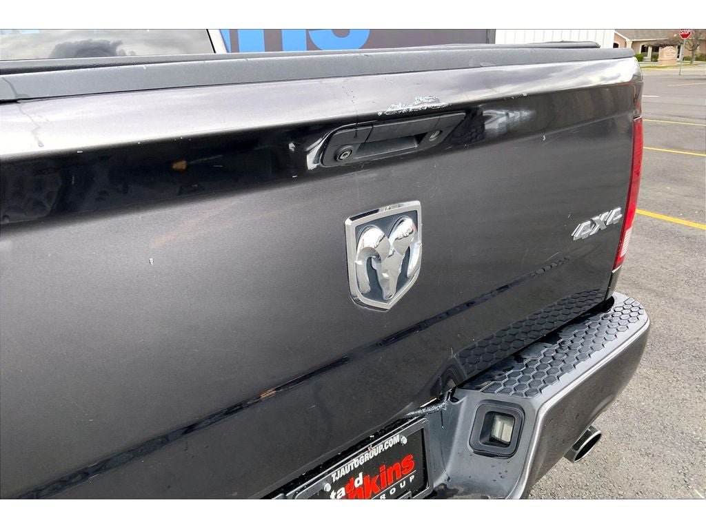 Used 2018 RAM 1500 Express w/ Express Value Package AWD/4WD image 30
