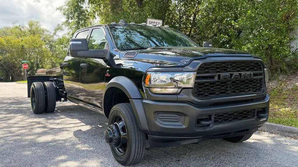 Used 2023 RAM 5500 Tradesman w/ Max Tow Package AWD/4WD image 4