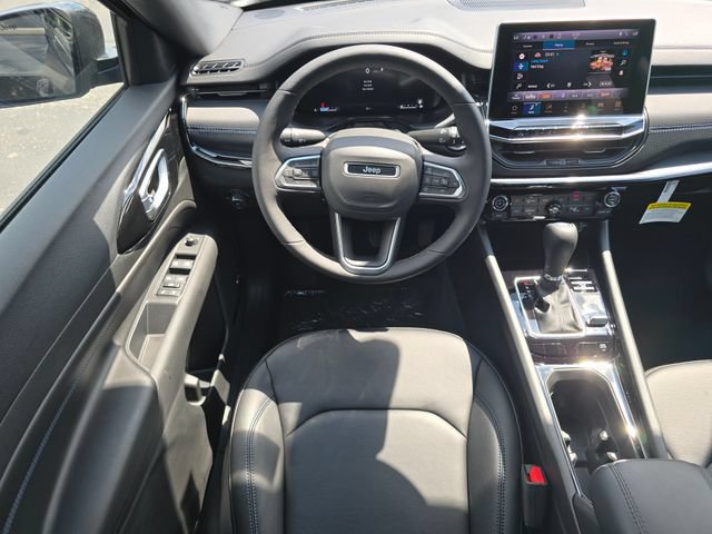 New 2026 Jeep Compass Limited w/ Sun, Sound & Navigation Group AWD/4WD image 4
