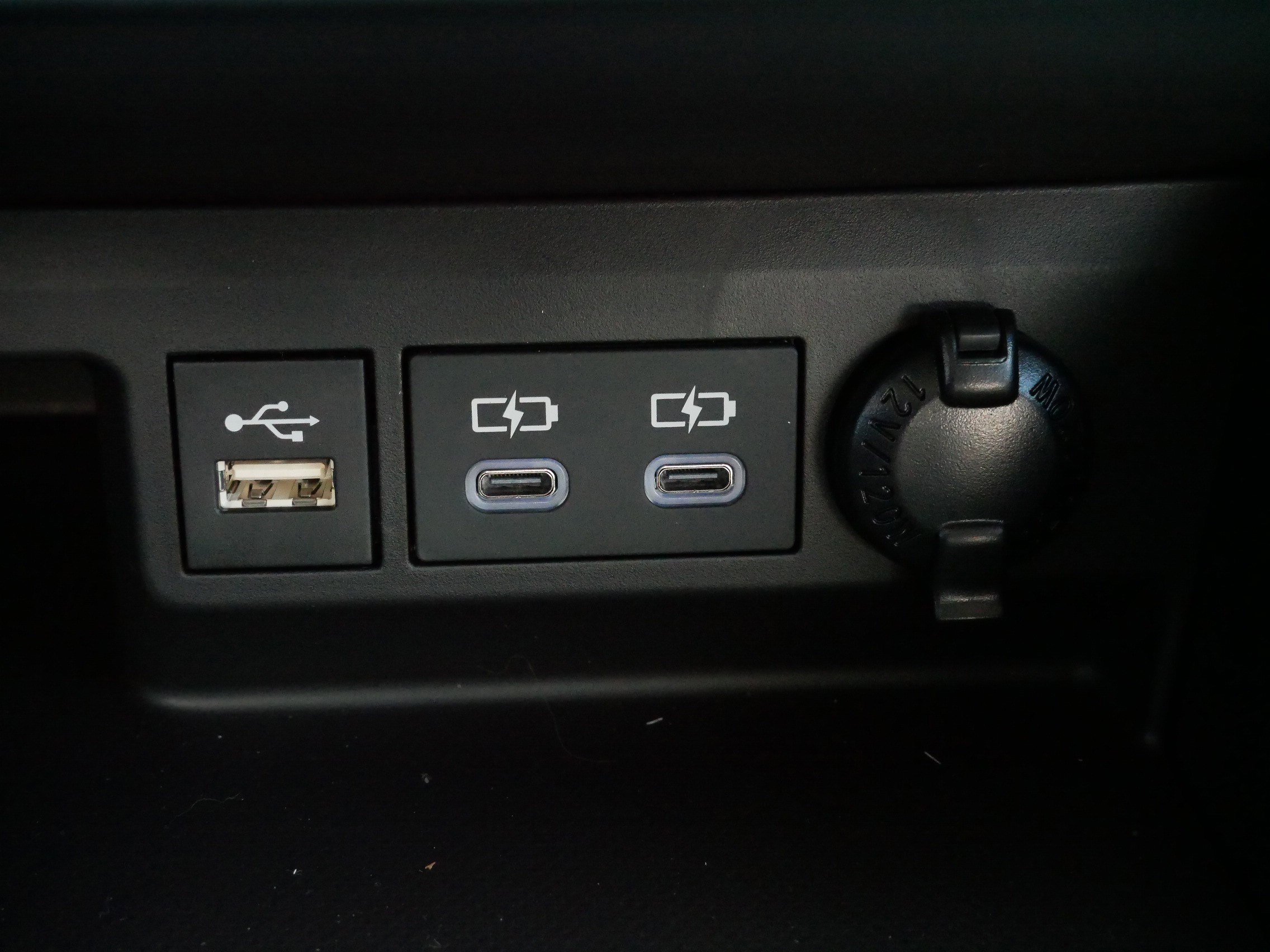 Certified 2026 Toyota Highlander XLE image 28