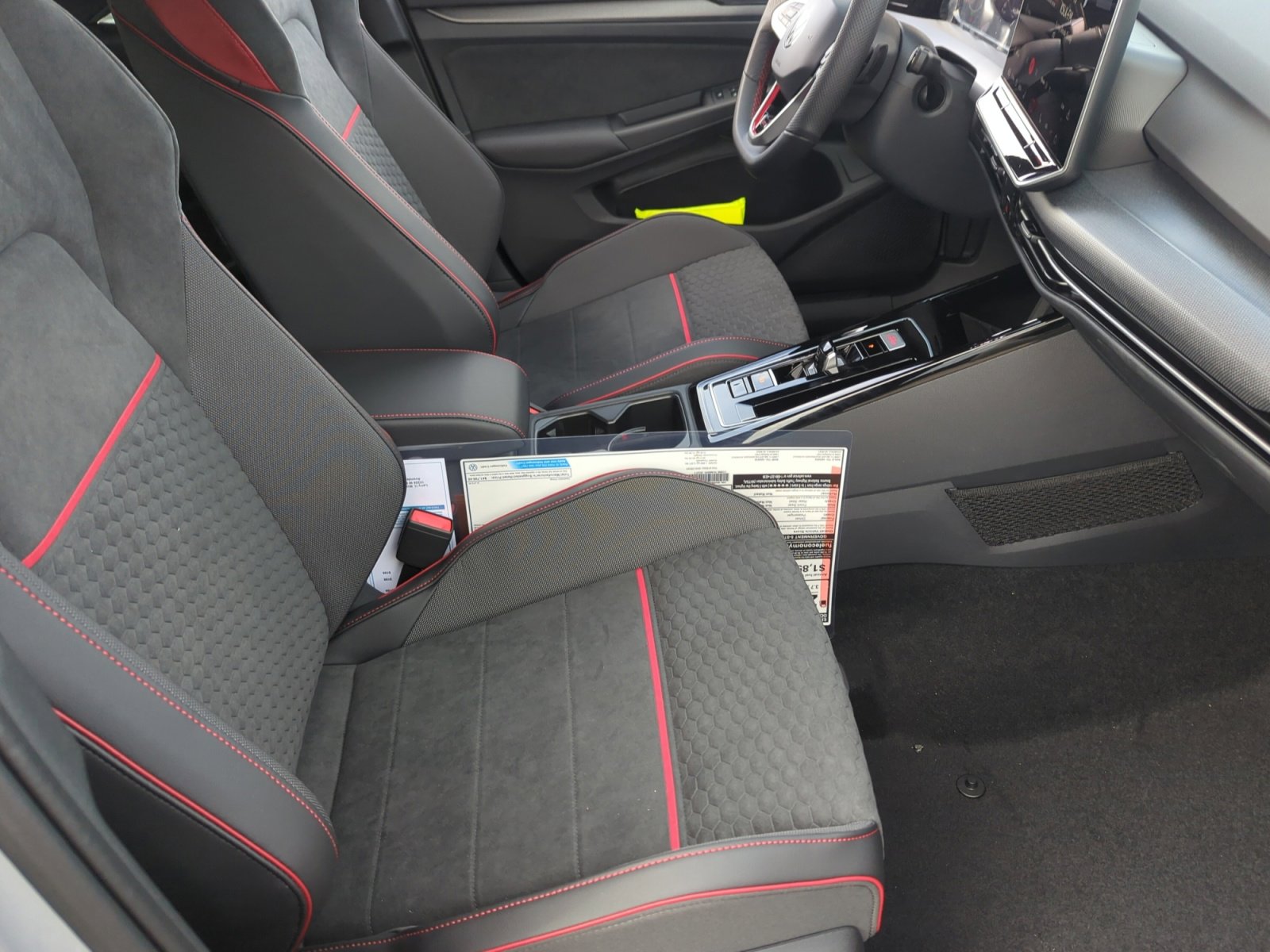 New 2026 Volkswagen Golf SE image 18