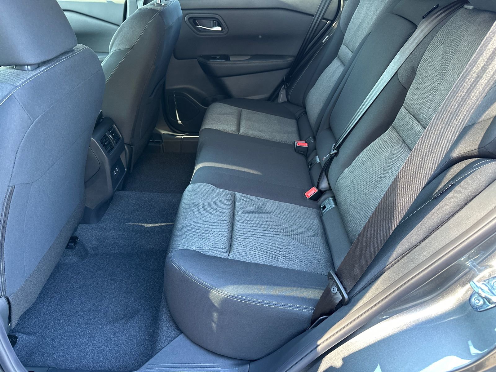 New 2026 Nissan Rogue SV image 21