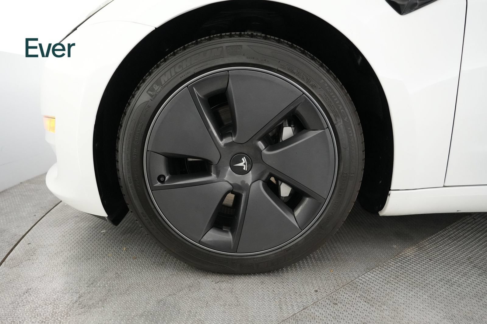 Used 2023 Tesla Model 3 Standard Range RWD image 19