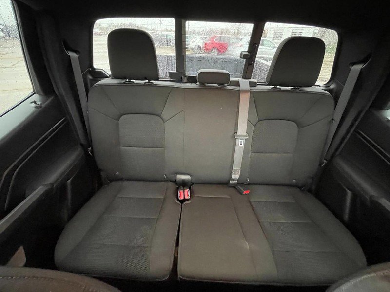 Used 2024 Chevrolet Colorado LT w/ LT Convenience Package image 21