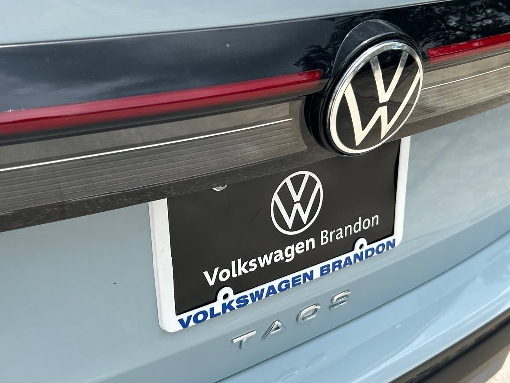 New 2026 Volkswagen Taos SEL AWD/4WD image 30