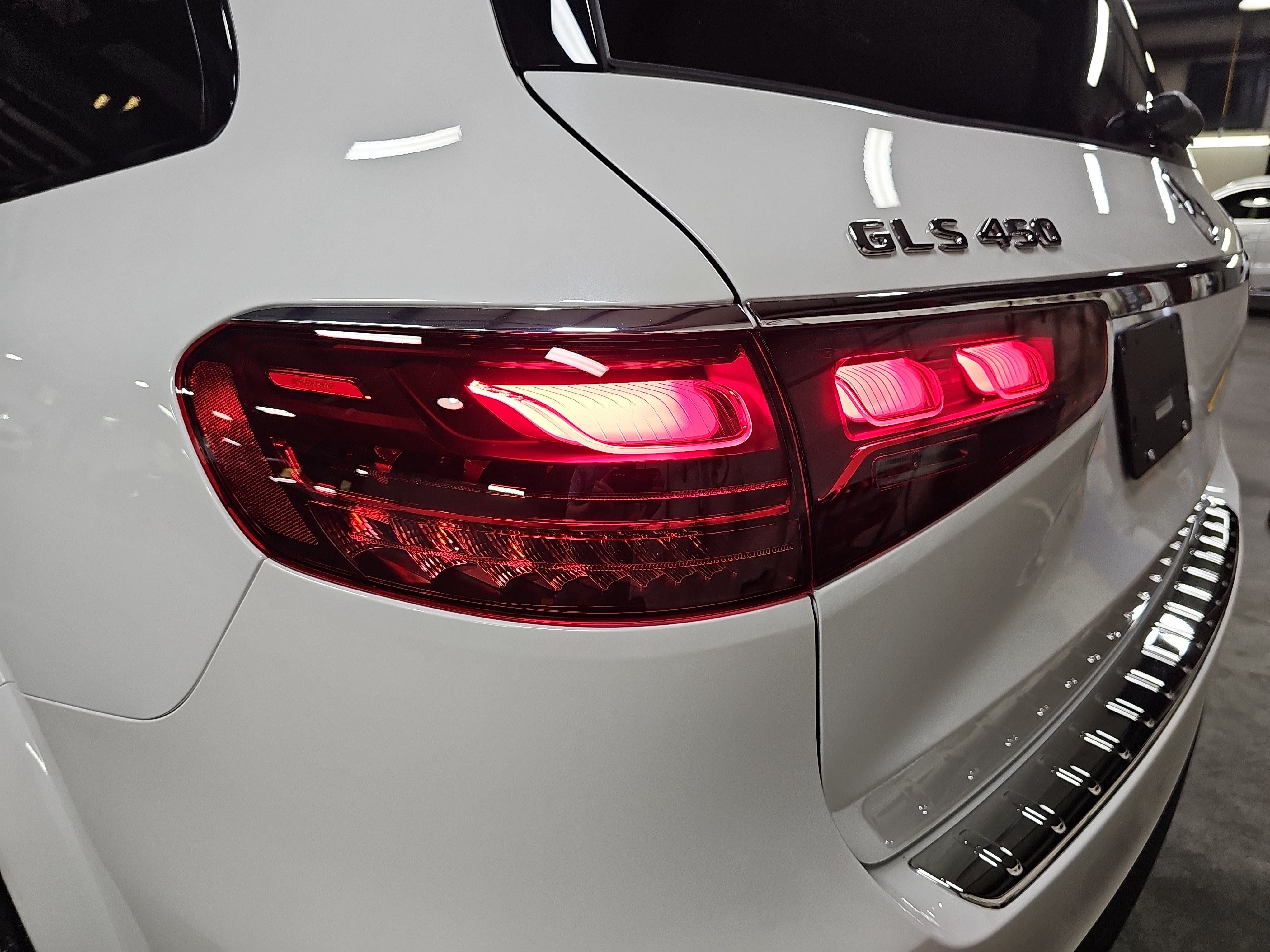 New 2026 Mercedes-Benz GLS 450 4MATIC image 37