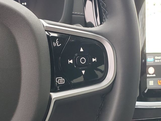 New 2026 Volvo V60 B5 Cross Country Ultra w/ Protection Package Premier image 19