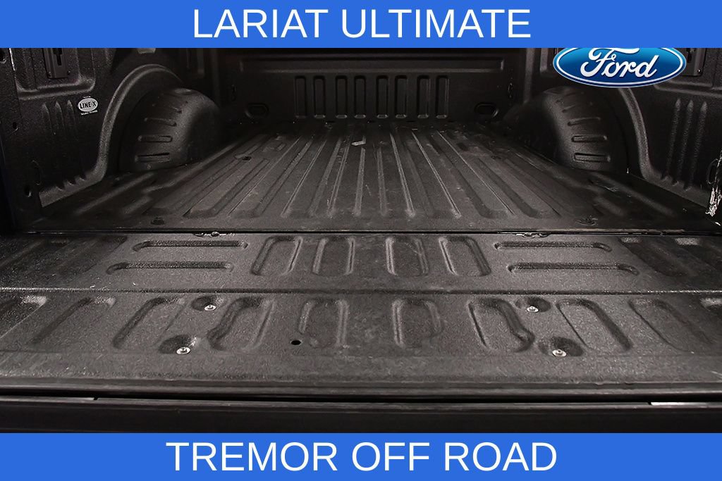 Used 2022 Ford F250 Lariat w/ Tremor Off-Road Package AWD/4WD image 13