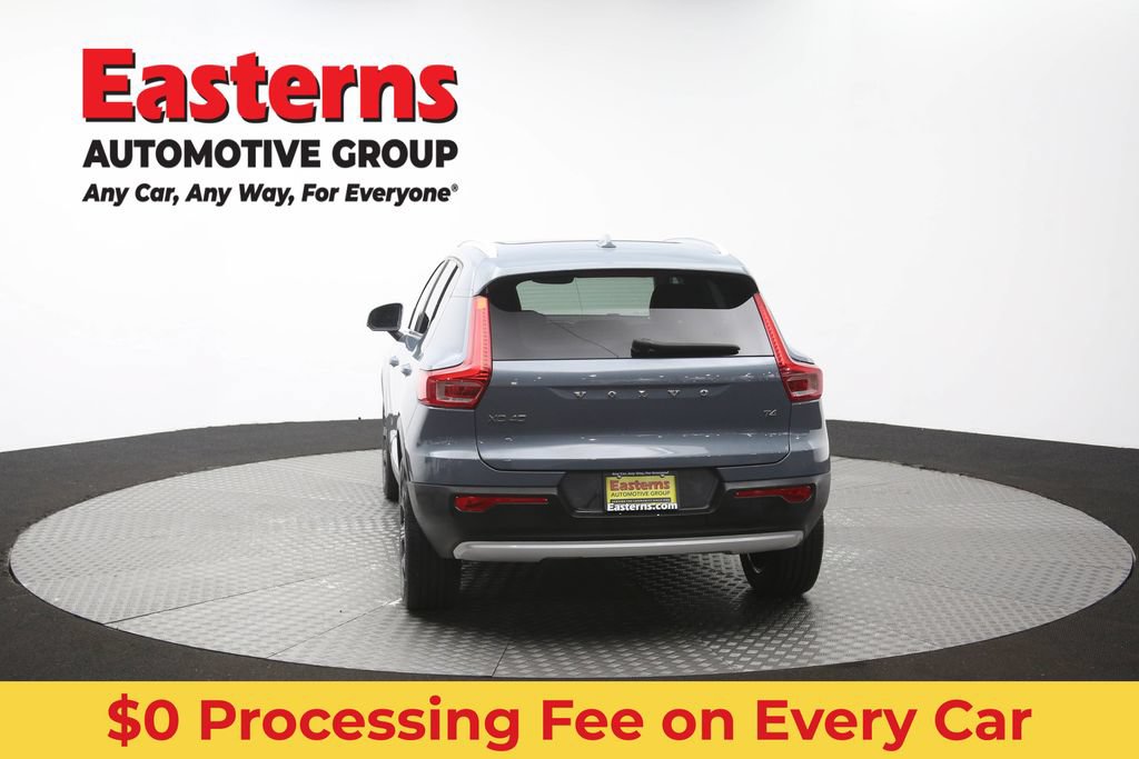 Used 2021 Volvo XC40 T4 Inscription FWD image 38