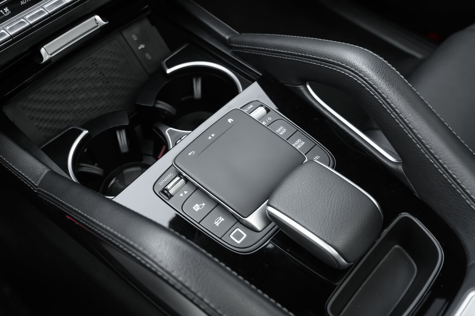 Used 2025 Mercedes-Benz GLE 350 4MATIC image 16