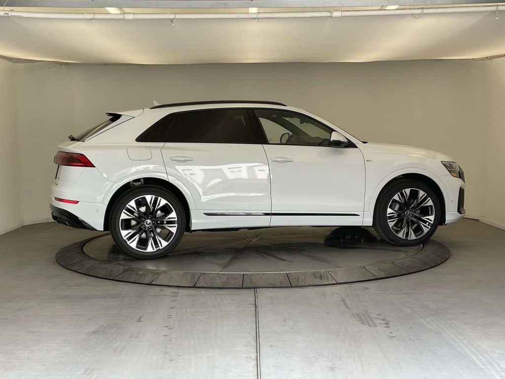 New 2026 Audi Q8 Premium Plus AWD/4WD image 8