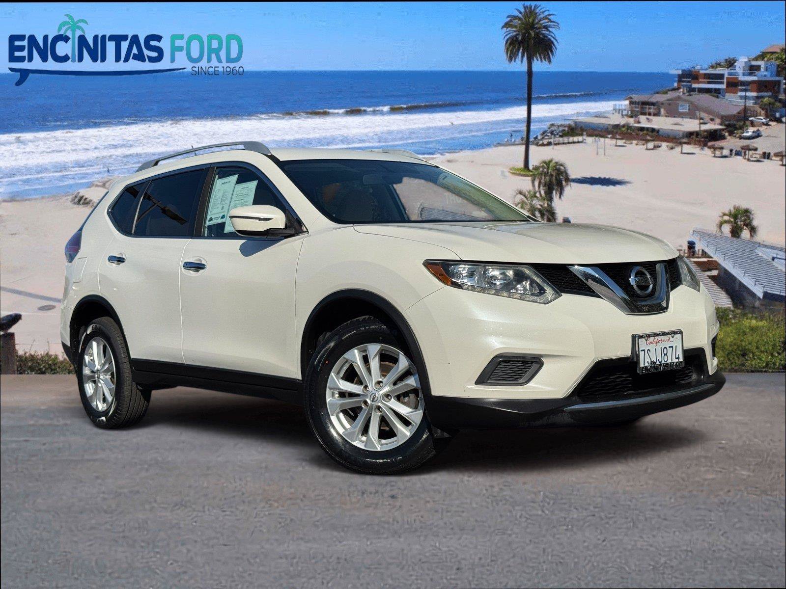 Used 2016 Nissan Rogue SV FWD image 1