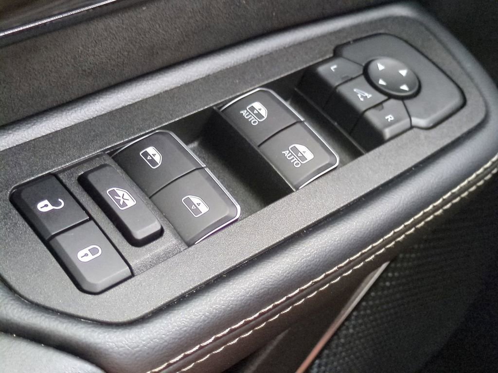 Used 2025 RAM 1500 RHO w/ Bed Utility Group image 29