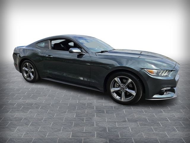 Used 2016 Ford Mustang Coupe w/ Equipment Group 051A image 3