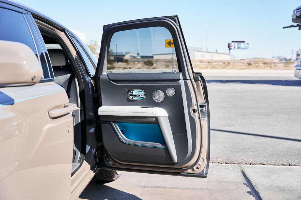 Used 2025 Rolls-Royce Ghost AWD/4WD image 31