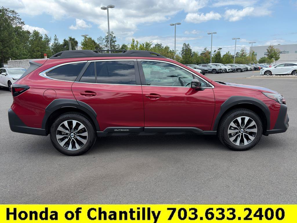 Used 2023 Subaru Outback Limited AWD/4WD image 8