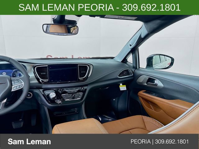New 2026 Chrysler Pacifica Pinnacle AWD/4WD image 25