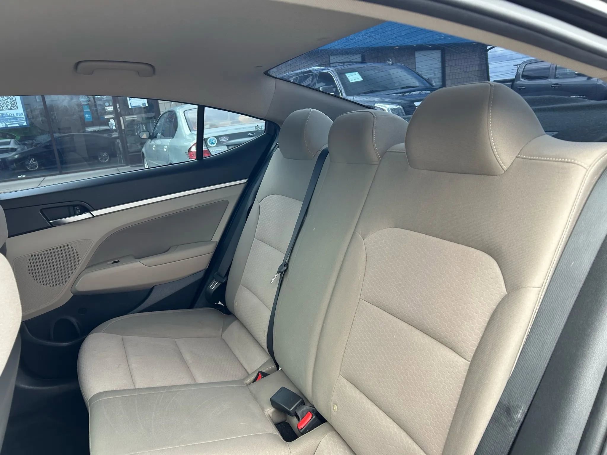 Used 2020 Hyundai Elantra SEL image 23