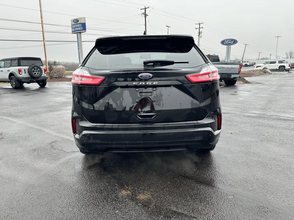 Used 2024 Ford Edge ST-Line image 4