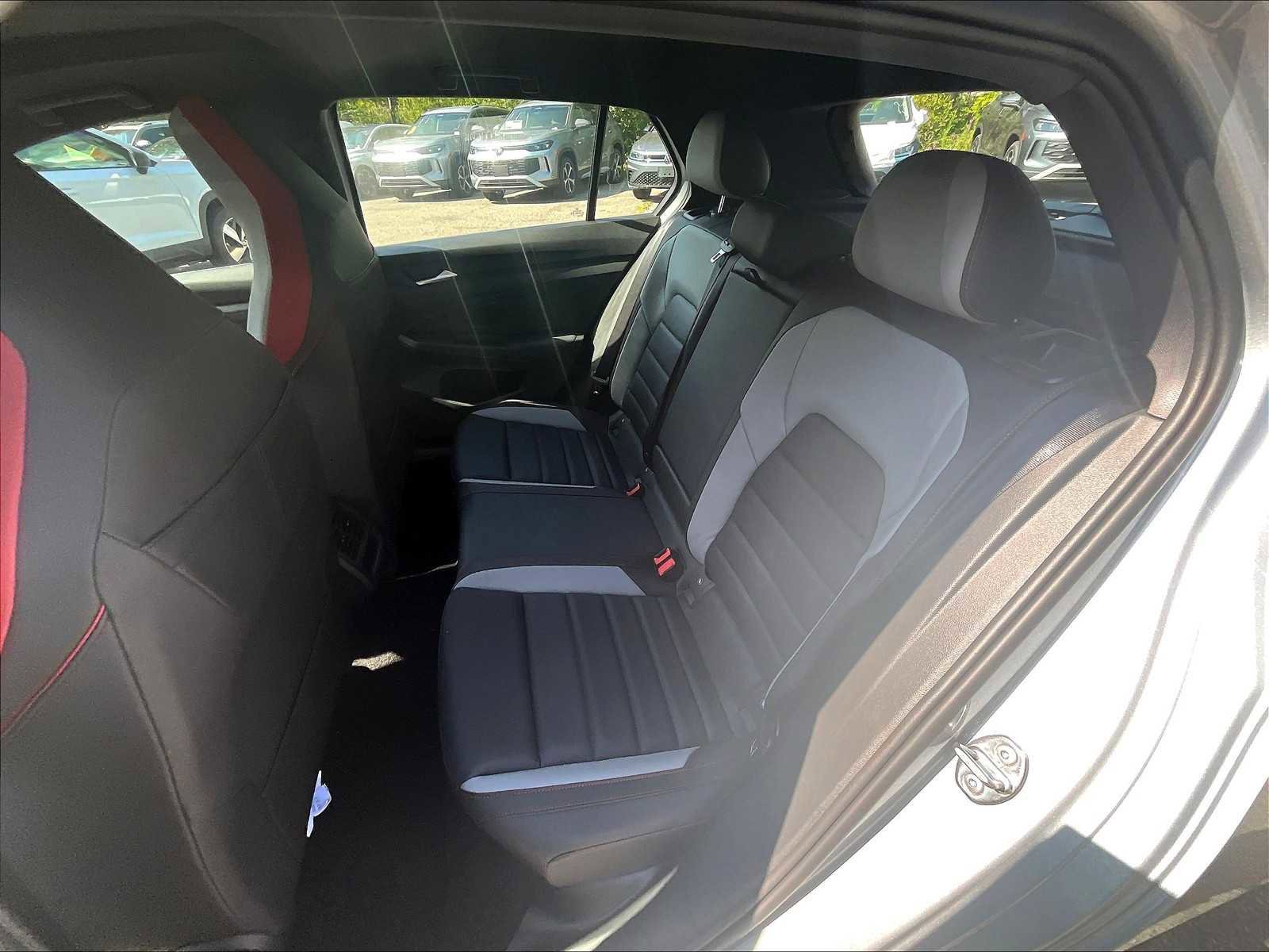 New 2025 Volkswagen GTI SE image 15