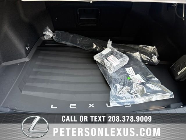 New 2026 Lexus ES 500e AWD/4WD image 27